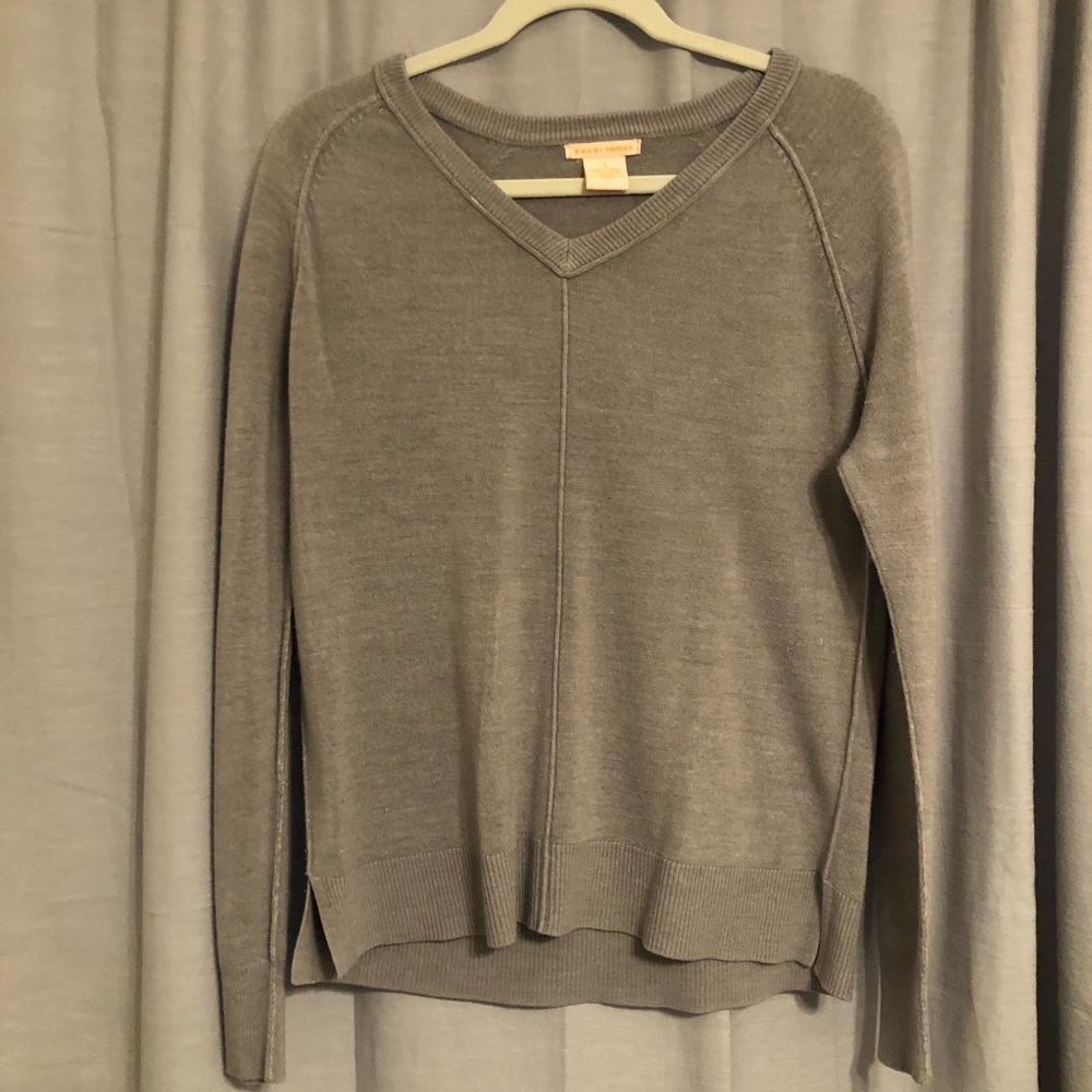 🌟 Grey Sweater | Size S